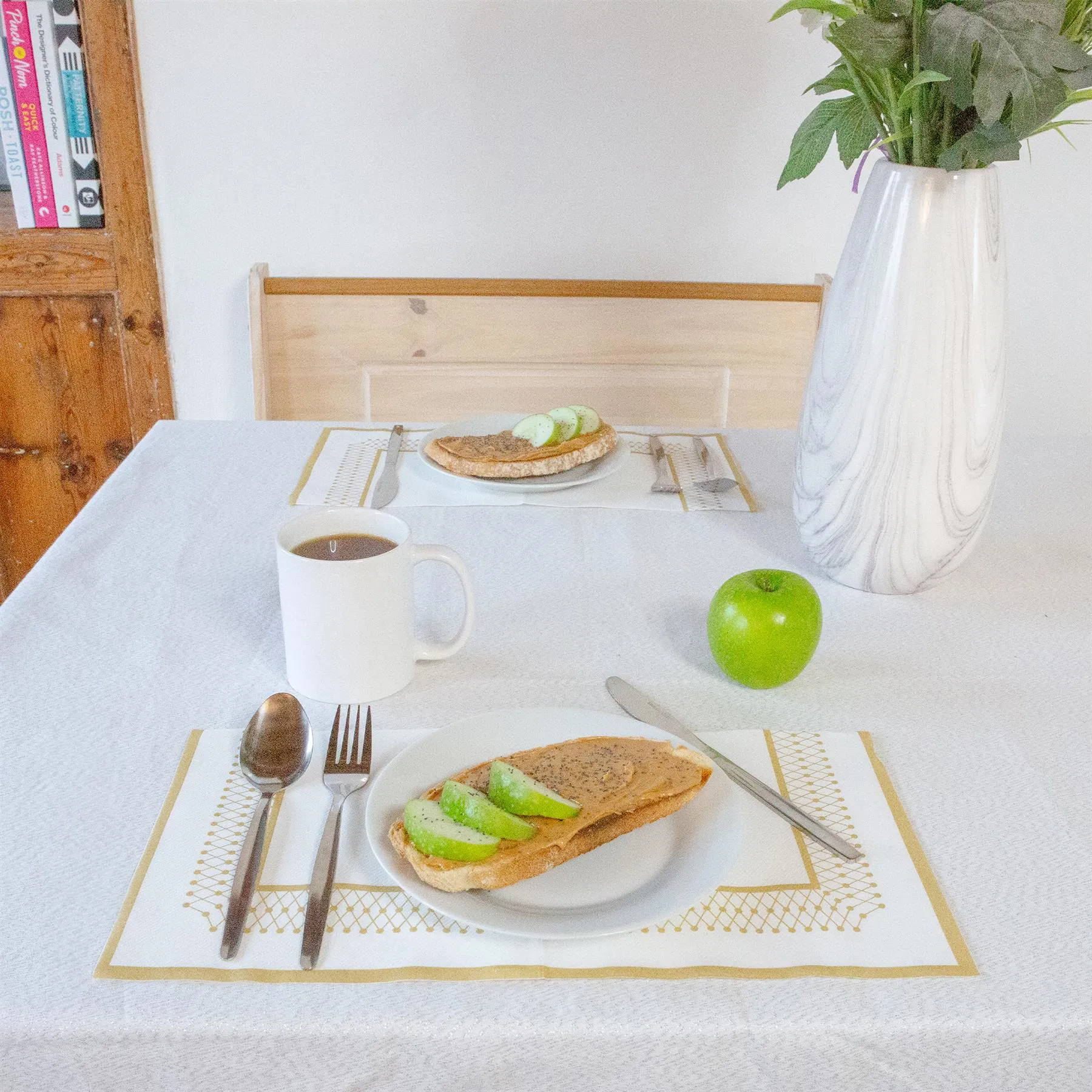 Economy Stainless Steel Dinner Knives - By Argon Tableware